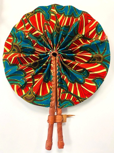 [F2606-10] Fan 3.10 red with blue flowers